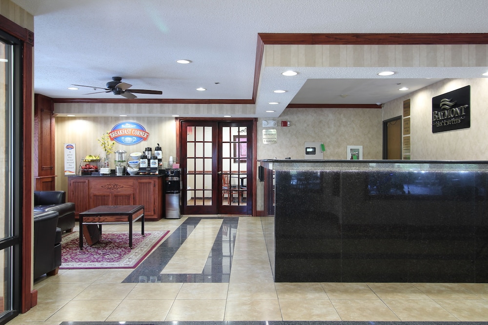 Baymont By Wyndham Muskegon 7/49