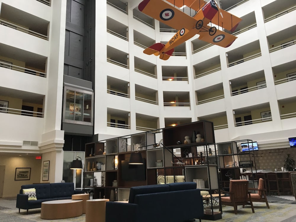 Holiday Inn Montreal Longueuil 61/79