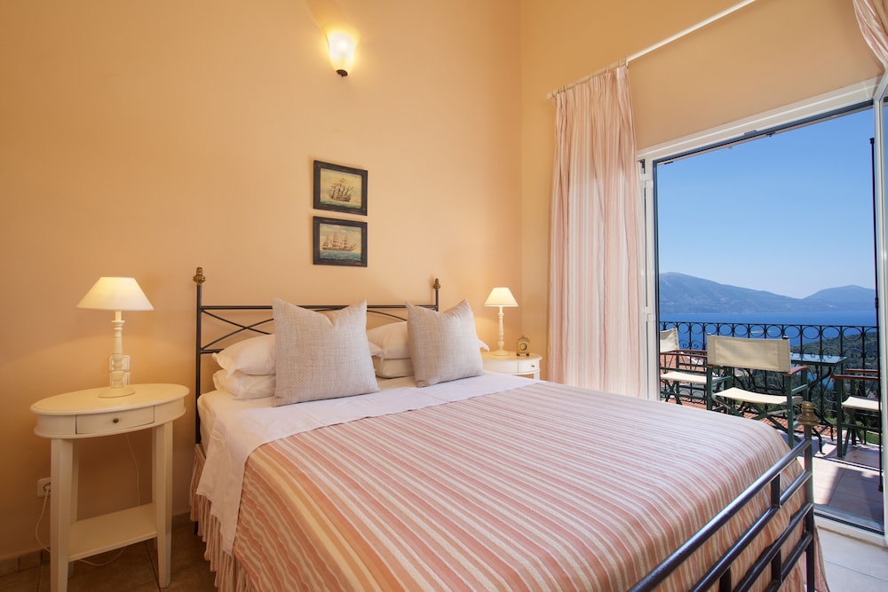 MASTER, SUITE, SEA VIEW, 2 BALCONIES