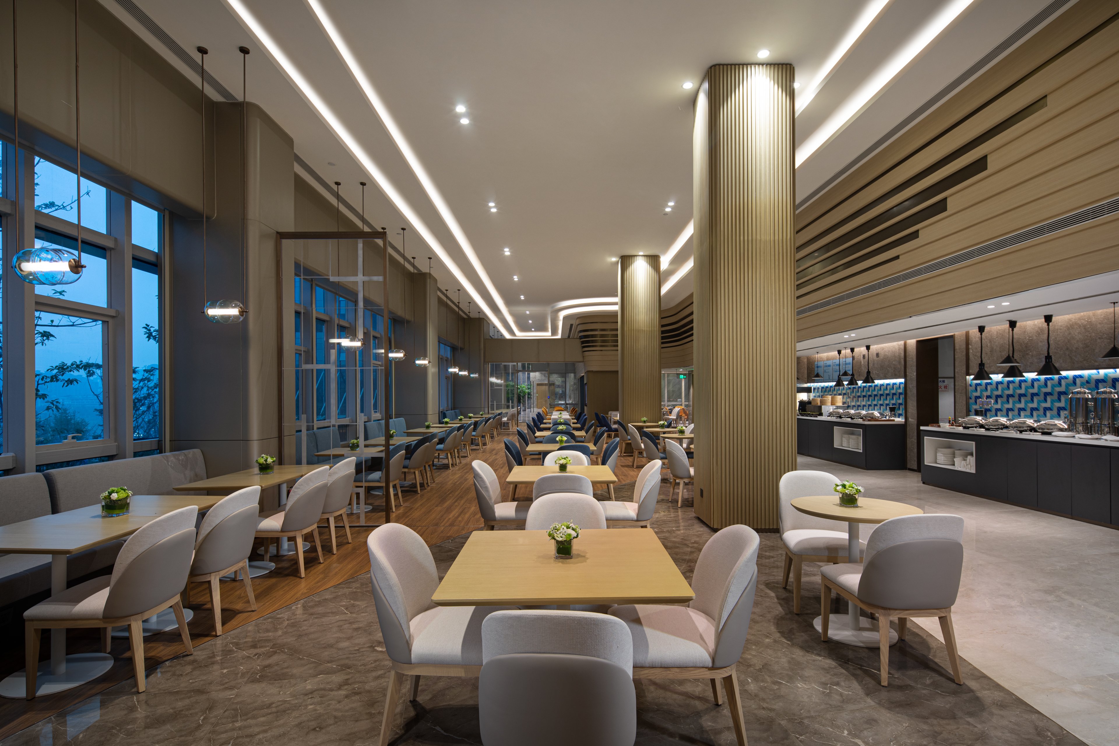 Holiday Inn Express Yibin 34/39