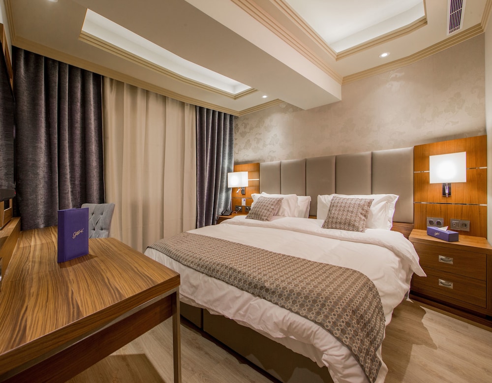 Junior Suite:
