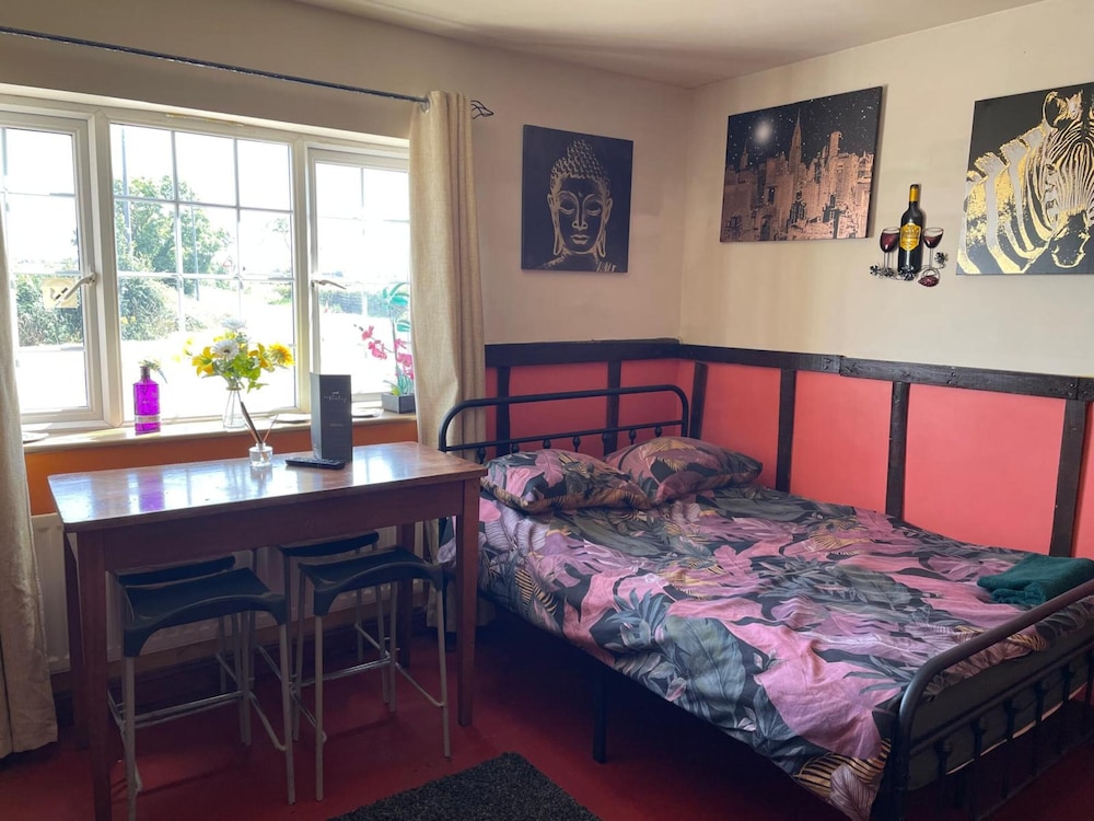 OYO Yarm Cottages 41/64