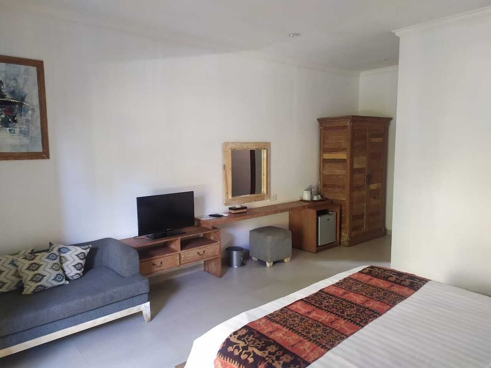 Mina Pelasa Hotel and Resto 23/61