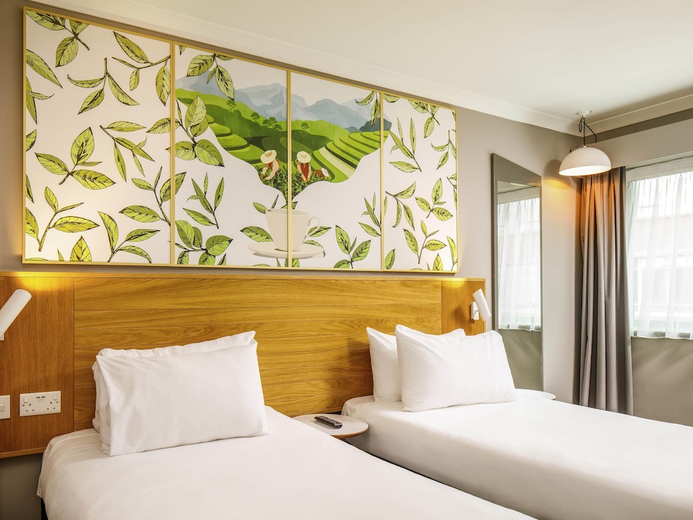 Ibis Styles Birmingham Centre Hotel 24/65