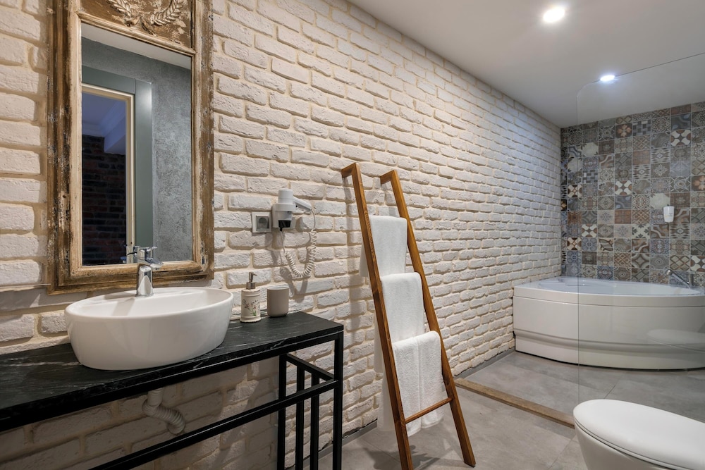 Azuu Boutique Hotel 76/76