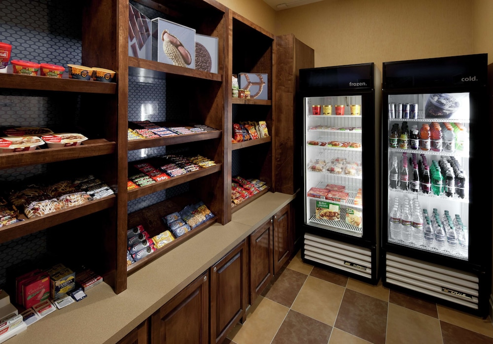 Hampton Inn And Suites Texarkana 23/32