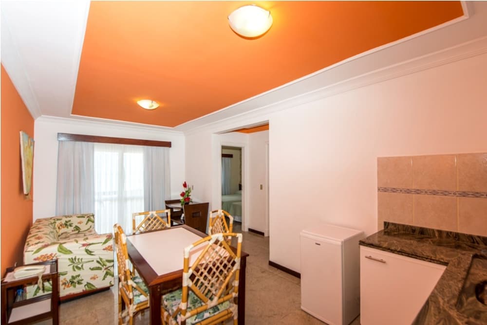 Hotel Areia de Ouro 63/74