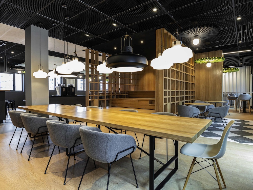 ibis Duesseldorf Airport Hotel 38/48