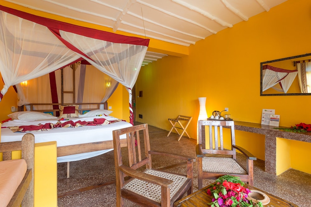 AHG Waridi Beach Resort & Spa 28/47