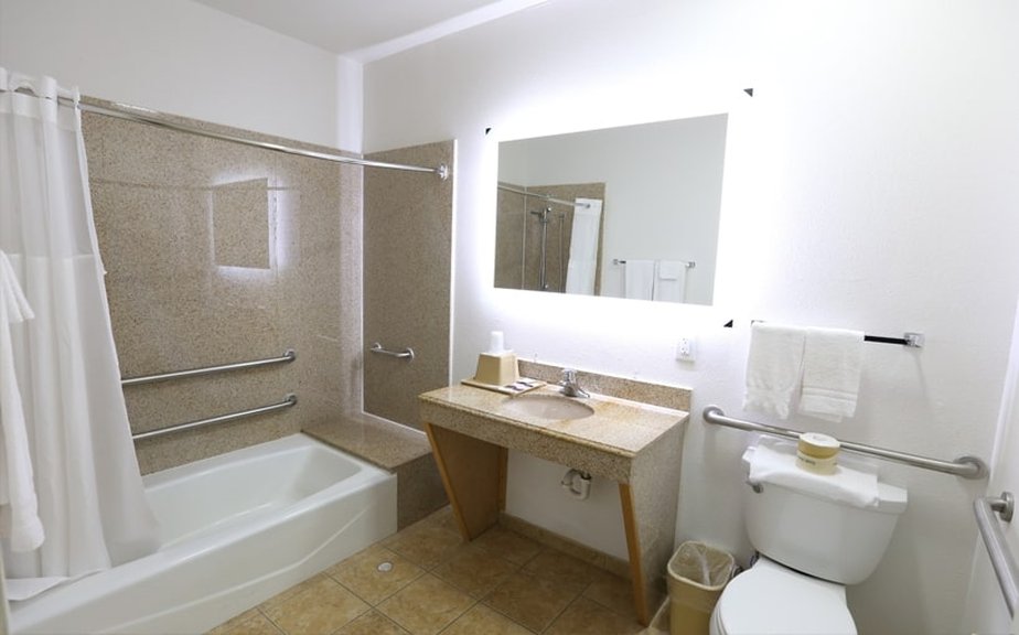 Hotel O Executive Inn & Suites Cuero Hwy 87 30/31