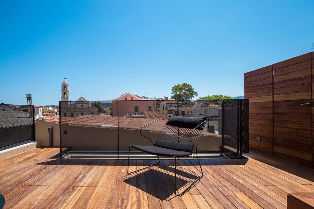 Portou House 26/42