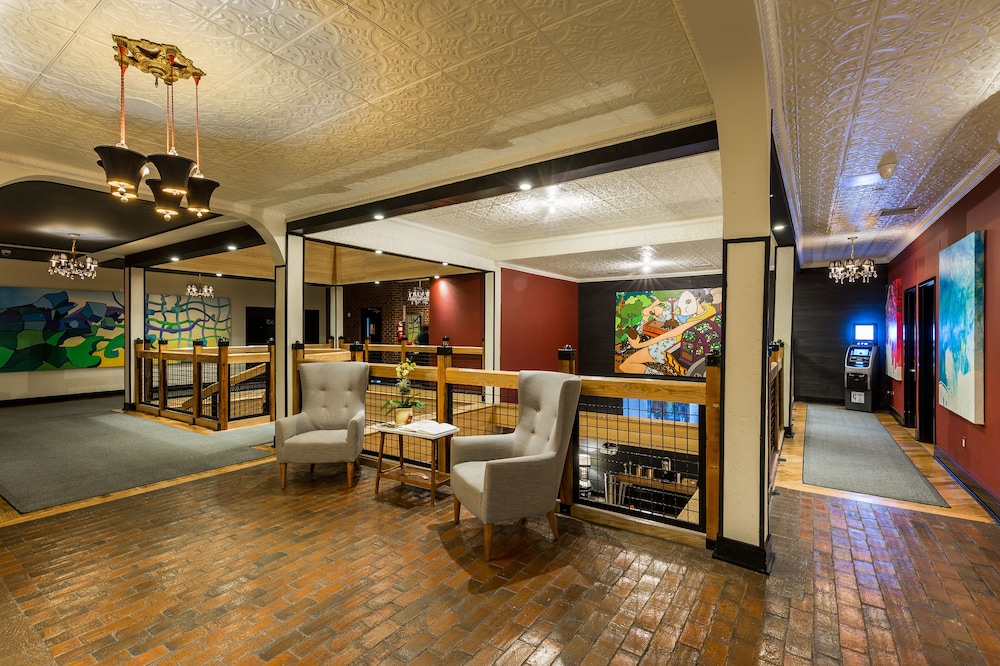Henry Norman Hotel 52/64