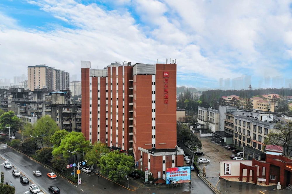 ibis Wuhan Hankou 10/50