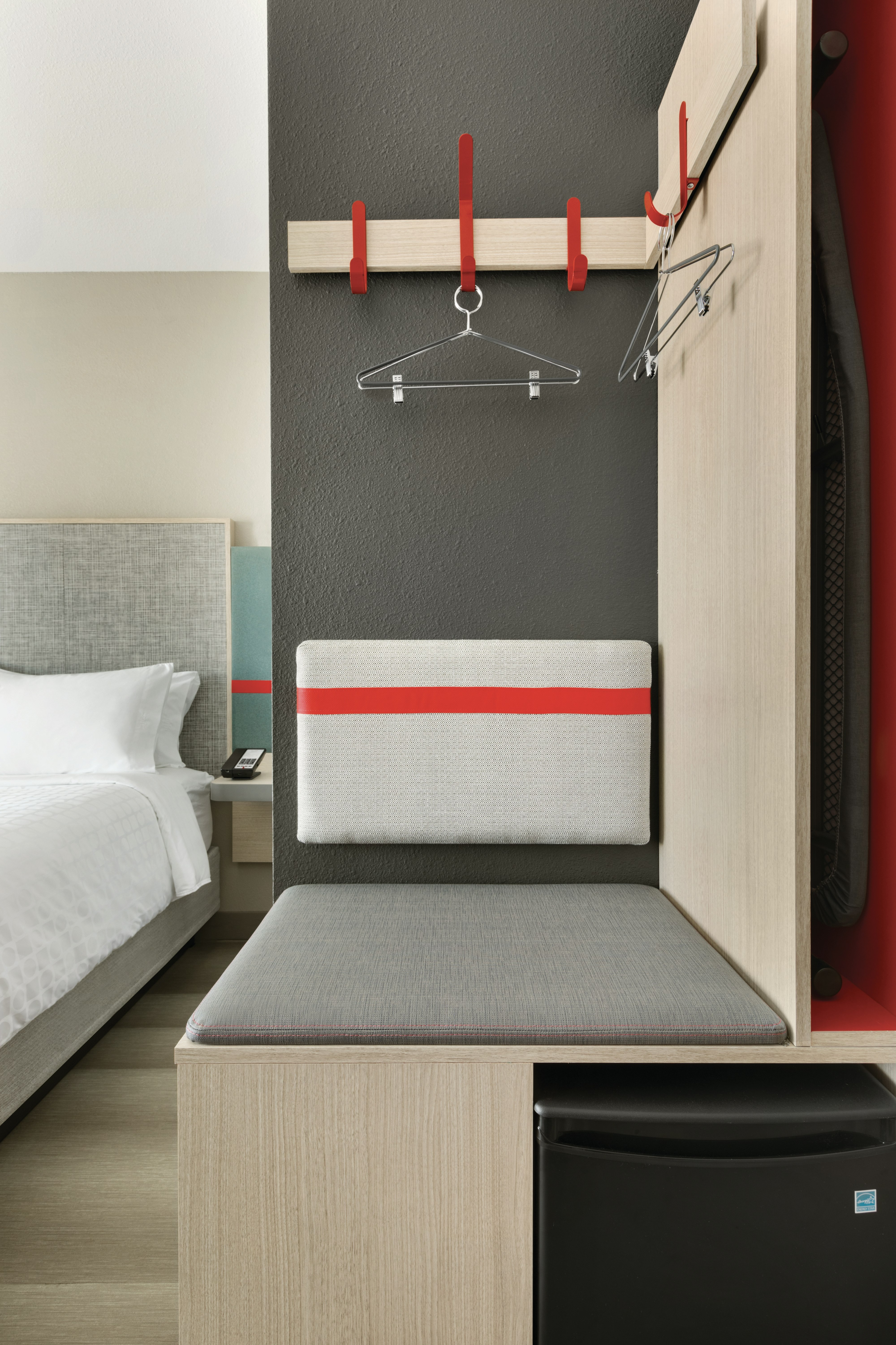 Avid Hotels Boston Logan Airport - Revere 15/66