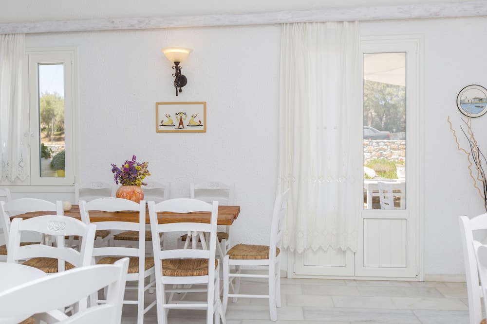 Hotel Galini 63/80
