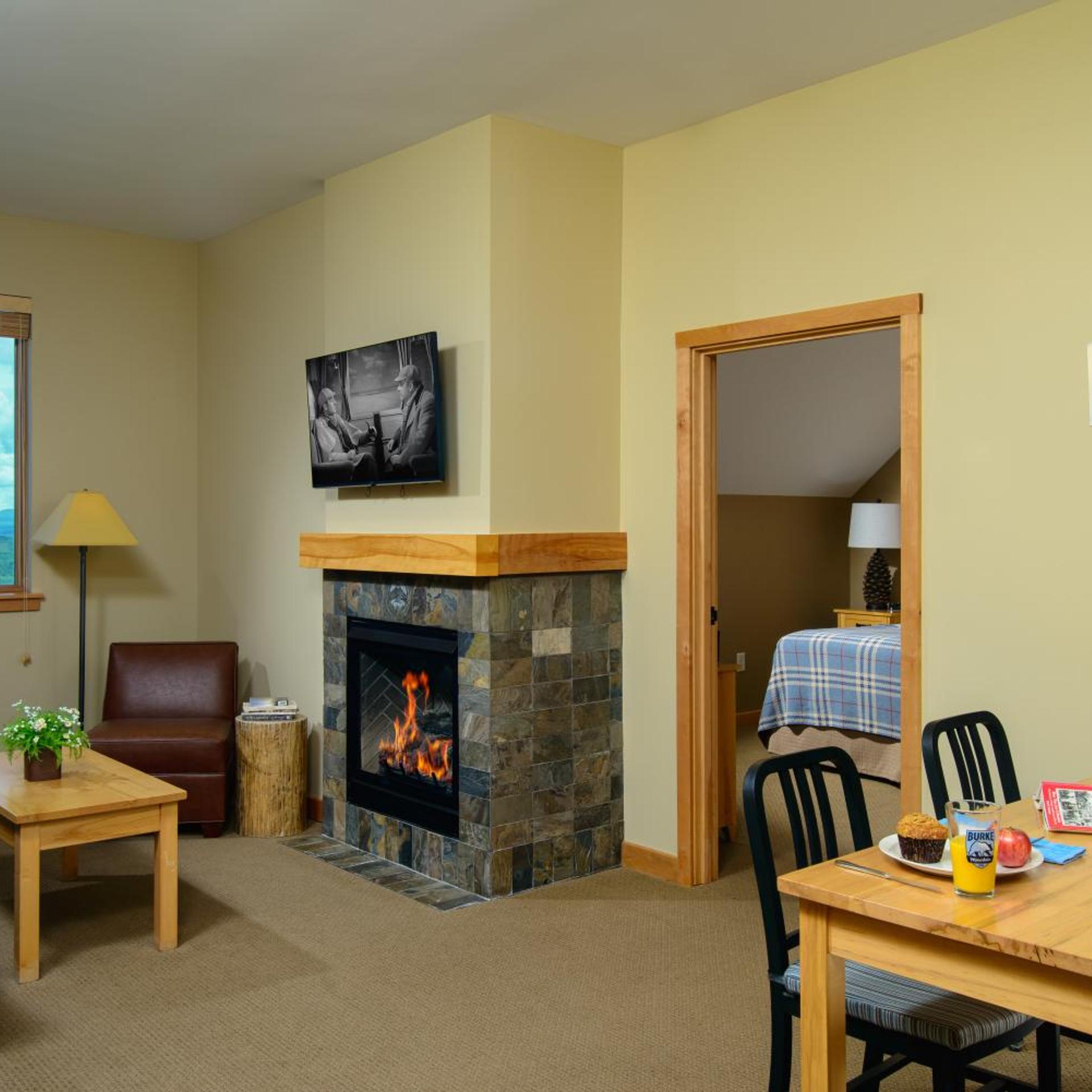 Burke Mountain Hotel and Conference Center 24/50