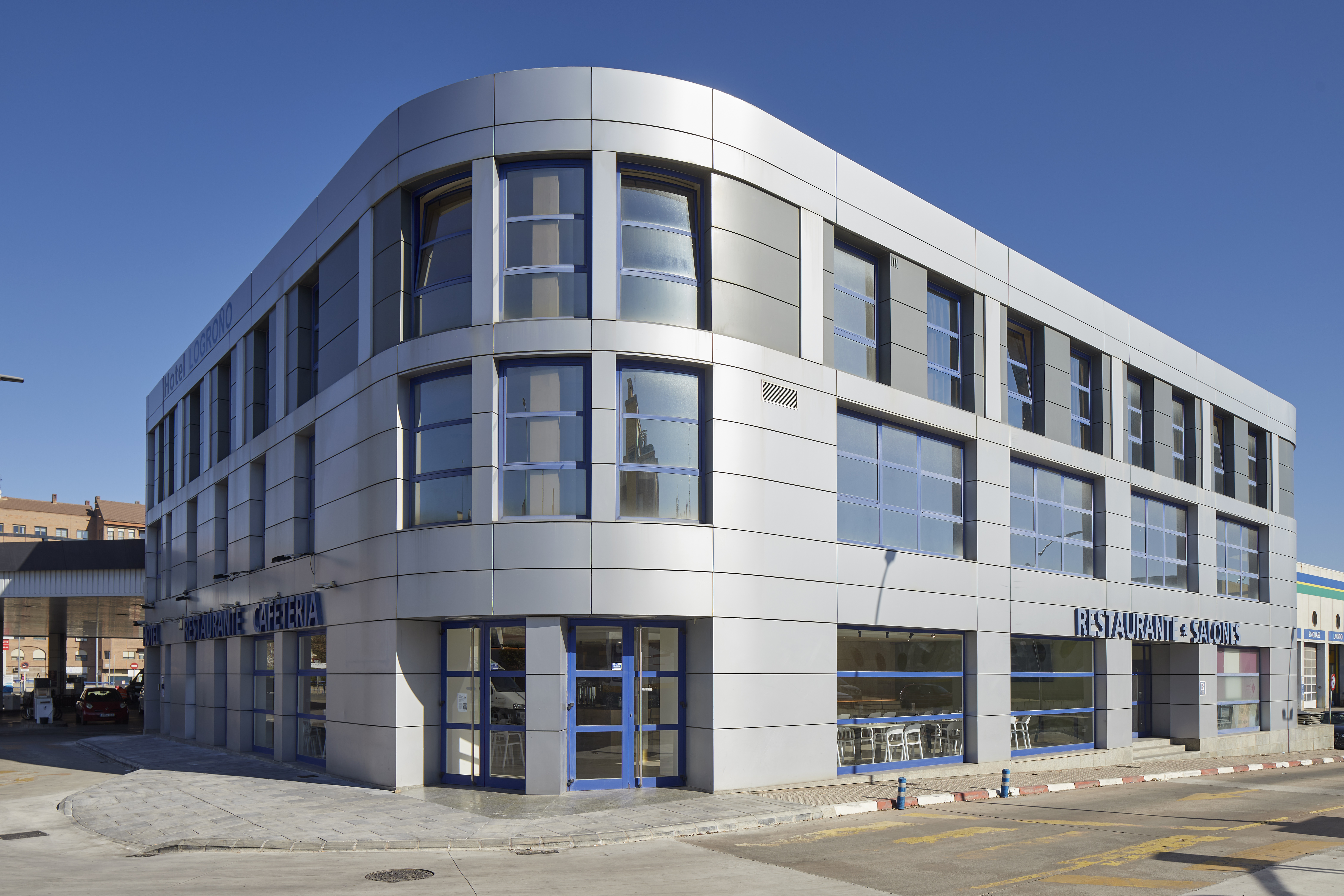 Iraipe Logrono Hotel 35/48