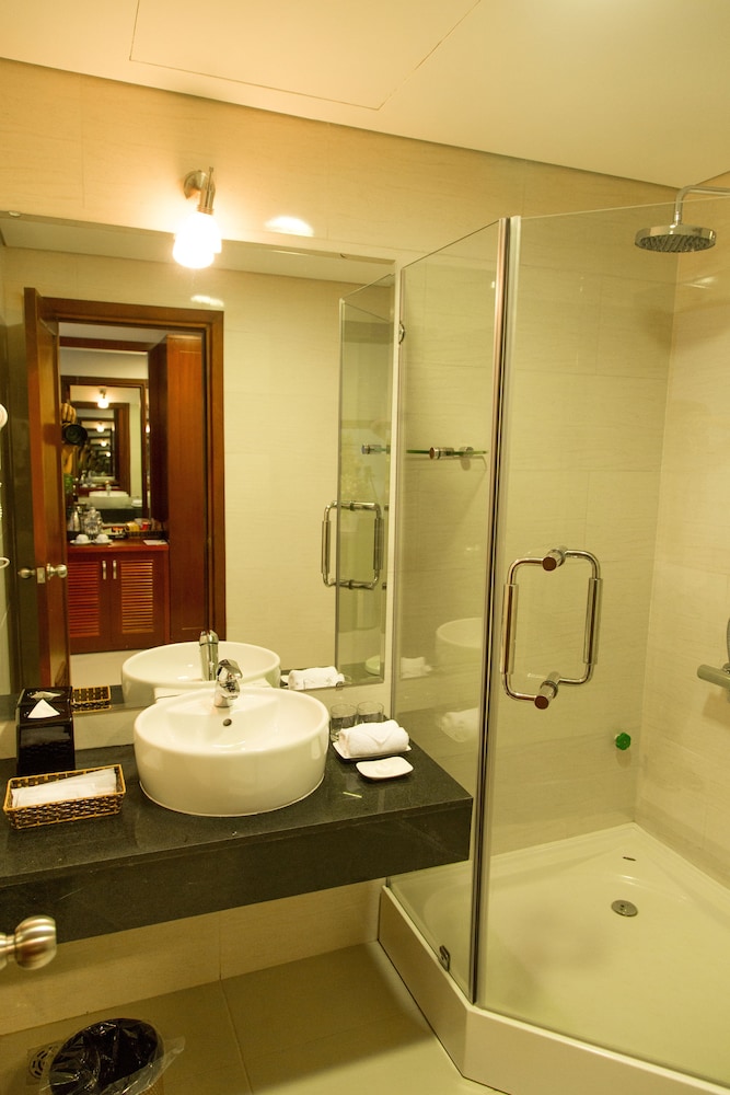 Danang Han River Hotel 53/54