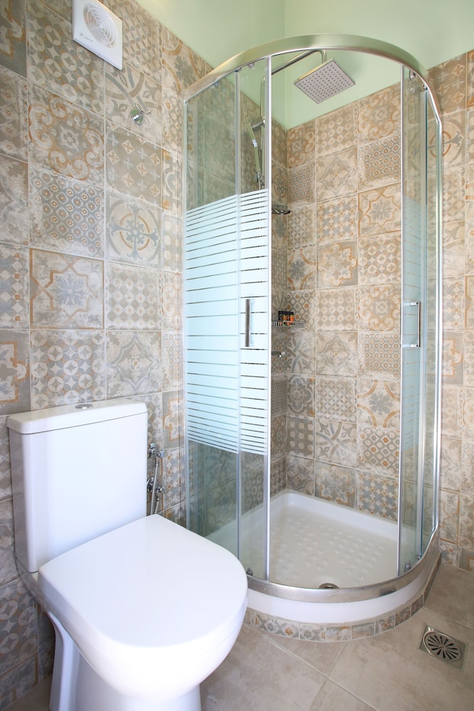 KAMILARI PASIPHAE VILLA 56/60