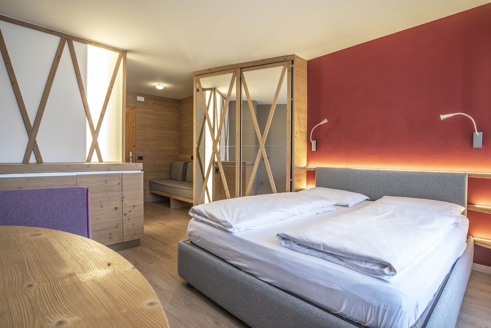 WELLNESS & FAMILY HOTEL VERONZA 6/38