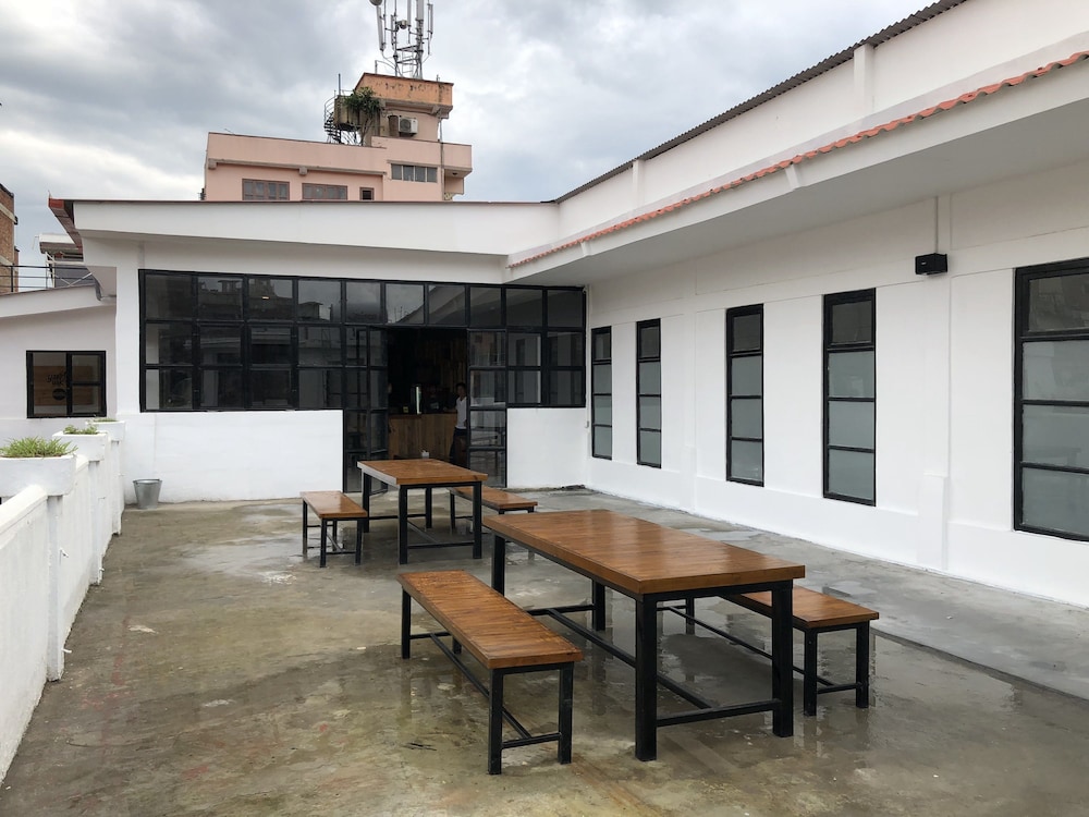 Yakety Yak Hostel 48/65