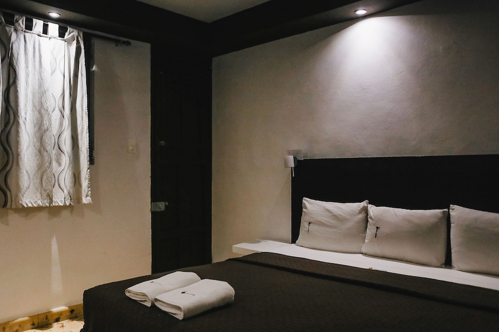 Hotel Santiago by Kavia 31/62