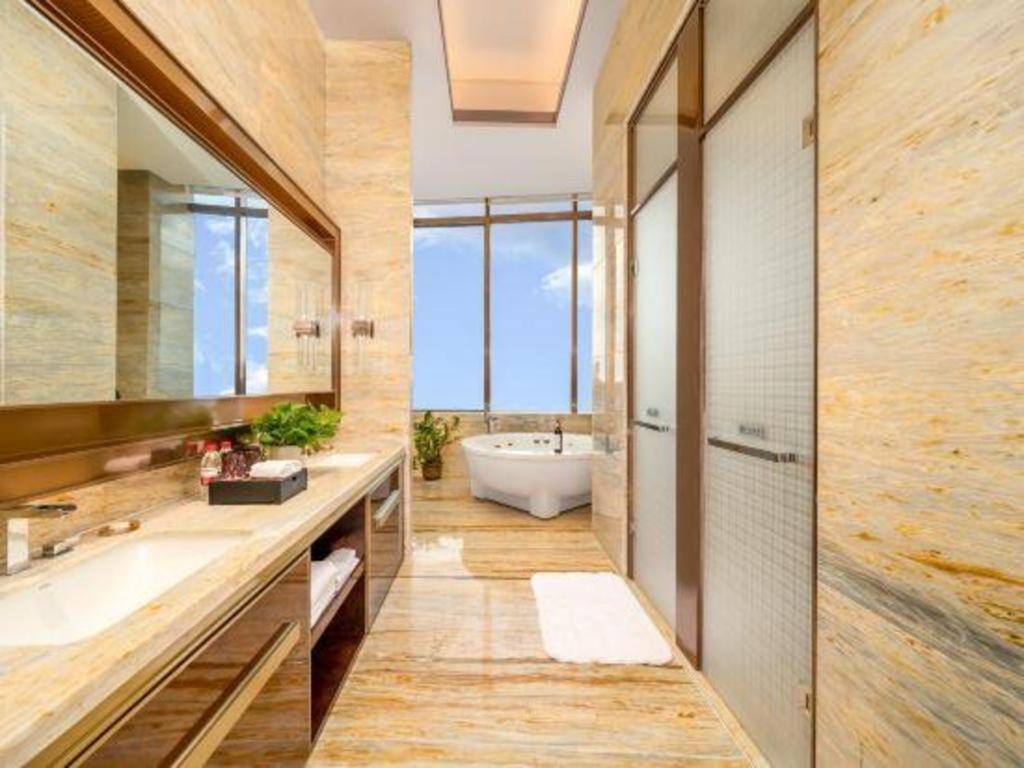Zhong Ding Oriental Mandarin Hotel 47/50