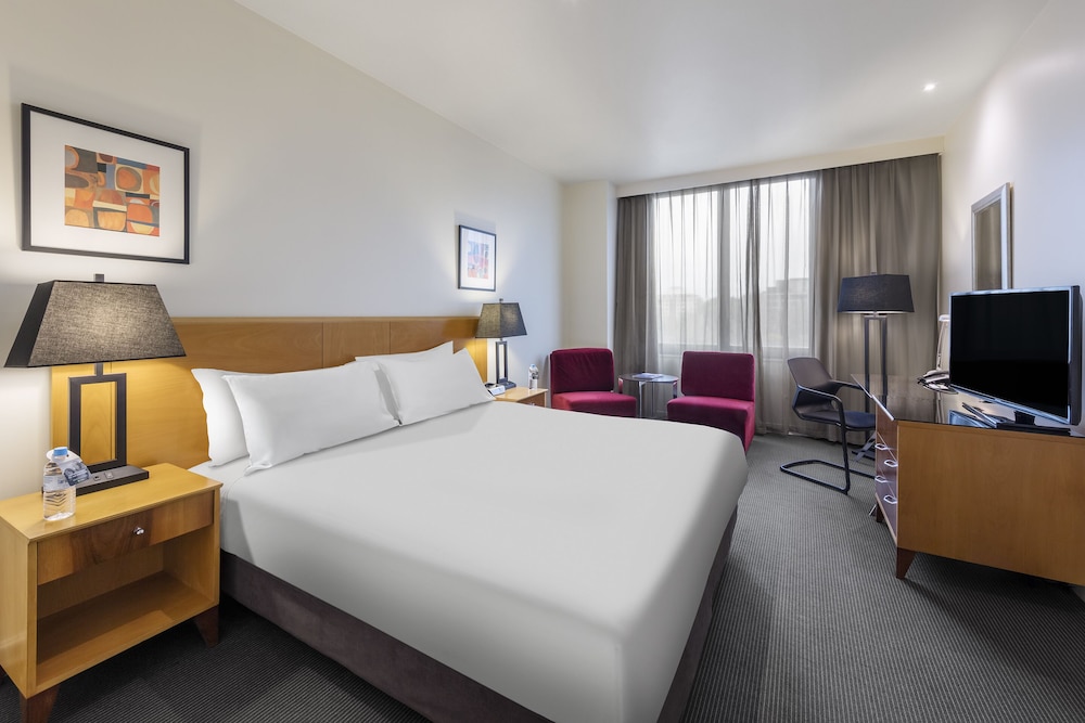 Flagstaff Gardens Hotel 13/65