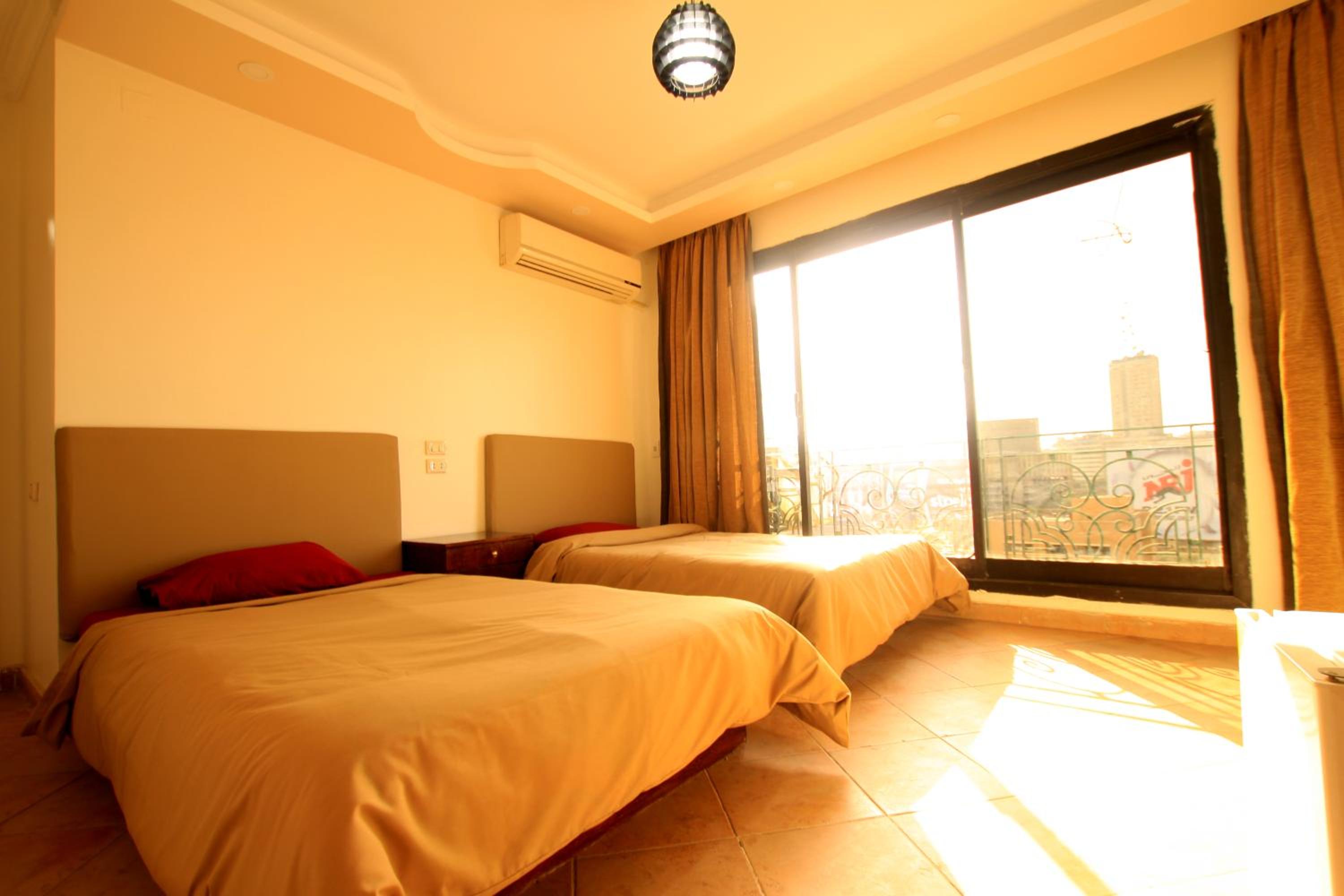 Room, Single