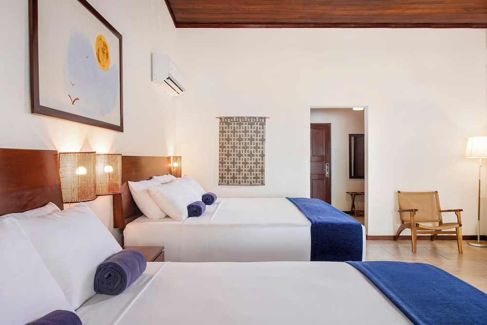 The Coast Beachfront Hotel 17/50