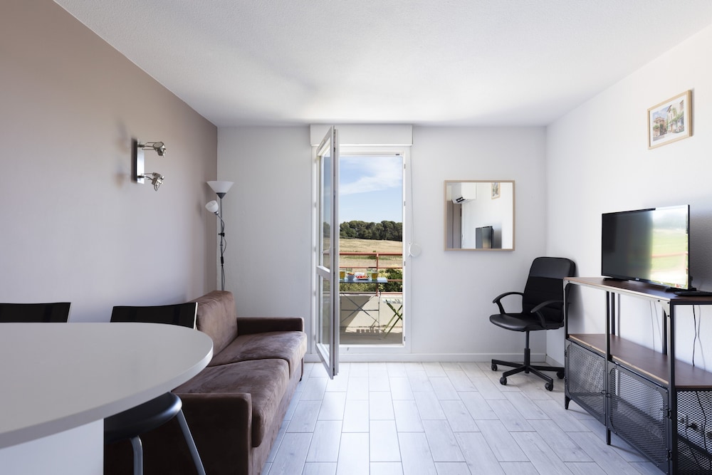 Garden City Aix En Provence Puyricard 45/61