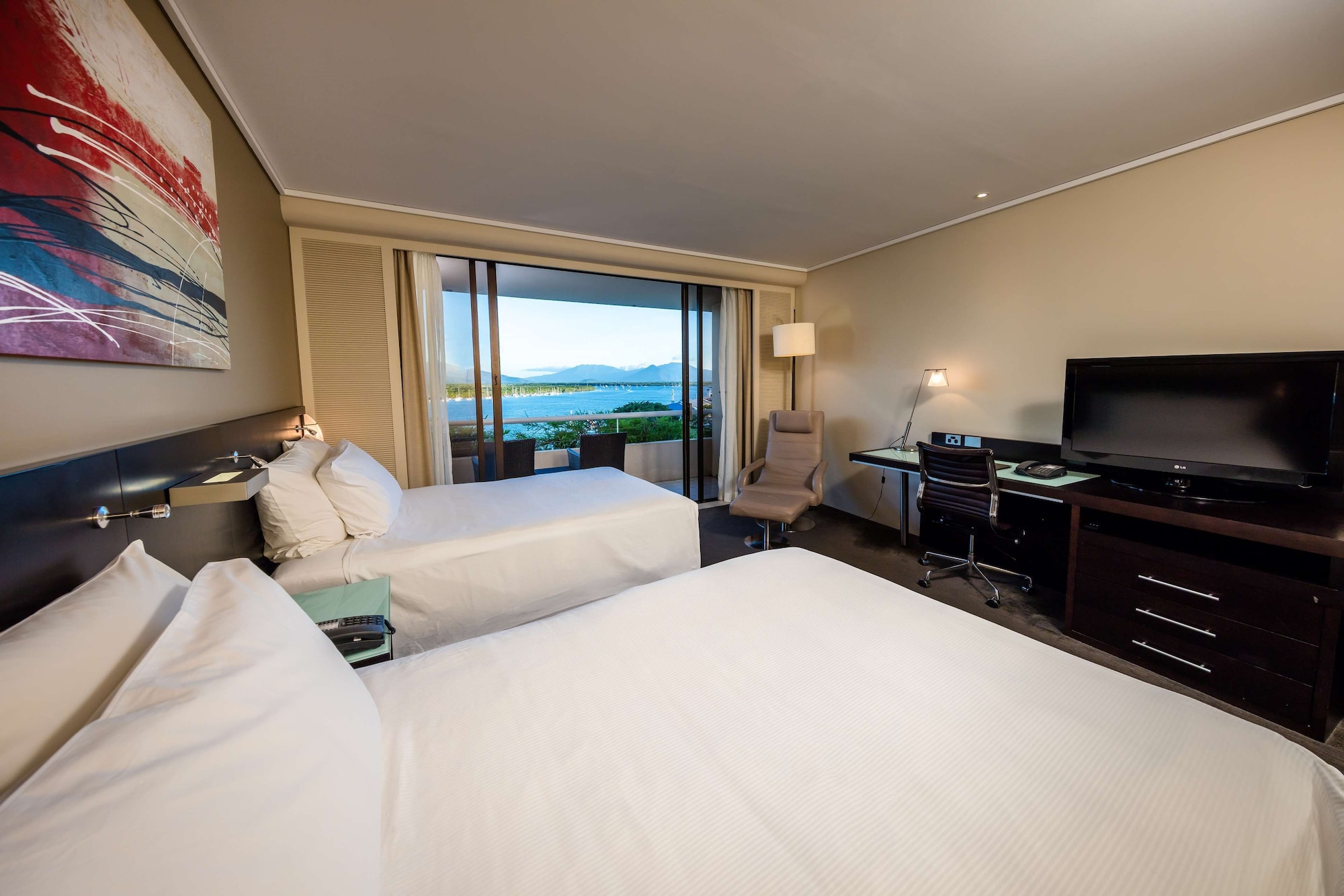 DELUXE, DOUBLE BED, WATER VIEW