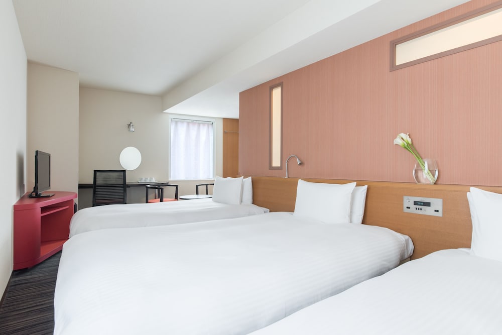 ROOM, TRIPLE, 3 BEDS