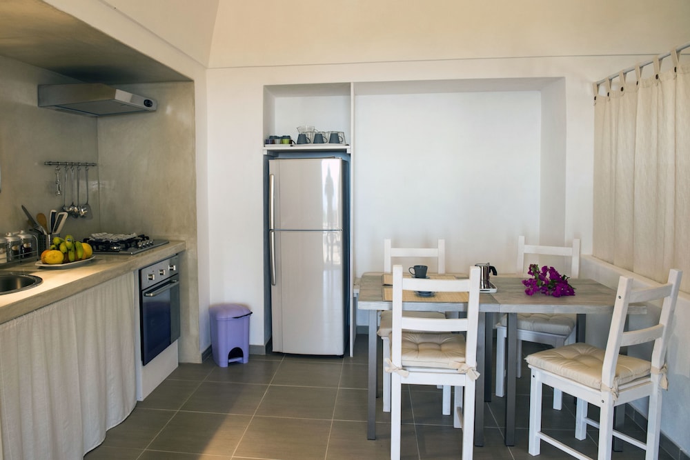 Dammusi Sciuvechi Resort 20/50