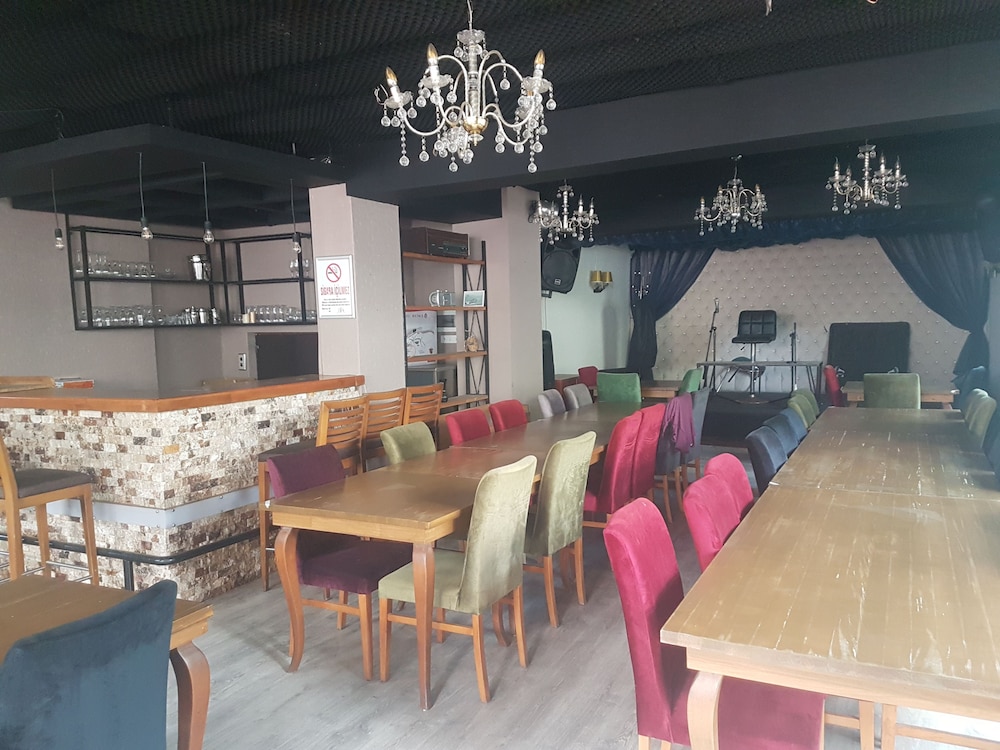 Teos Hotel 26/37