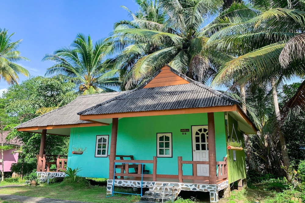 Koh Kood Far East Resort 2/50