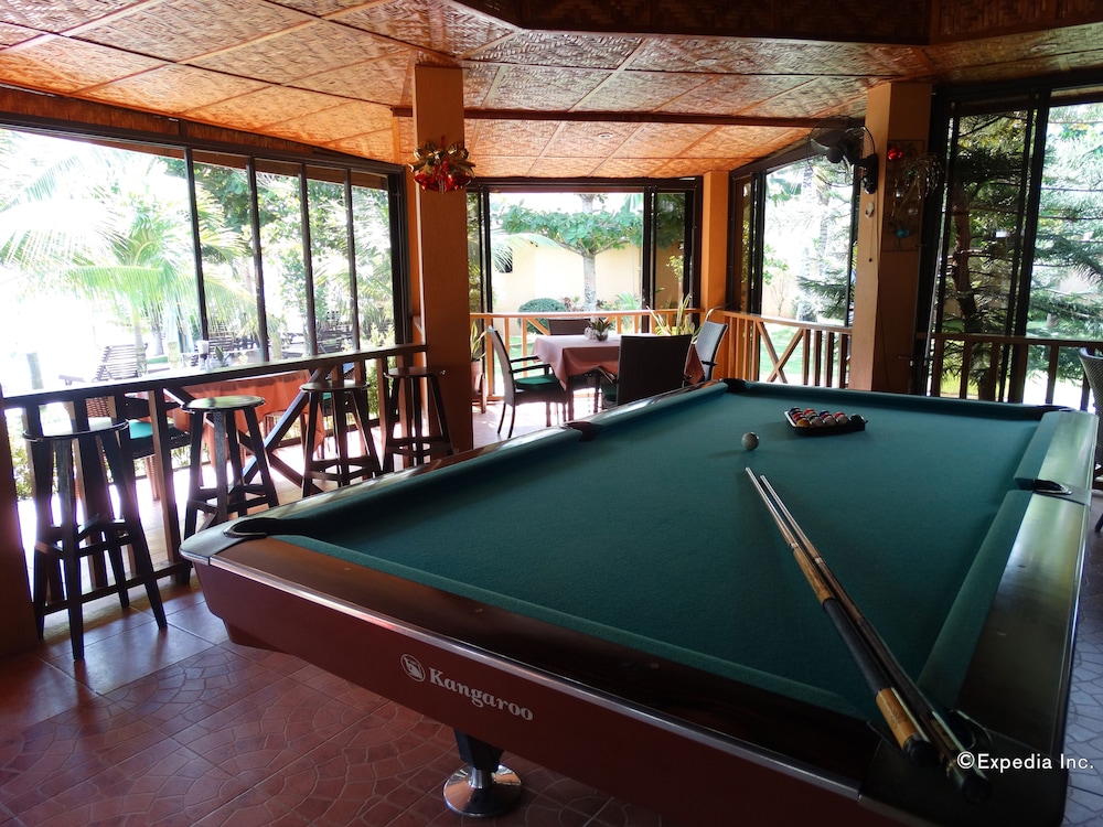 Anda White Beach Resort 39/64