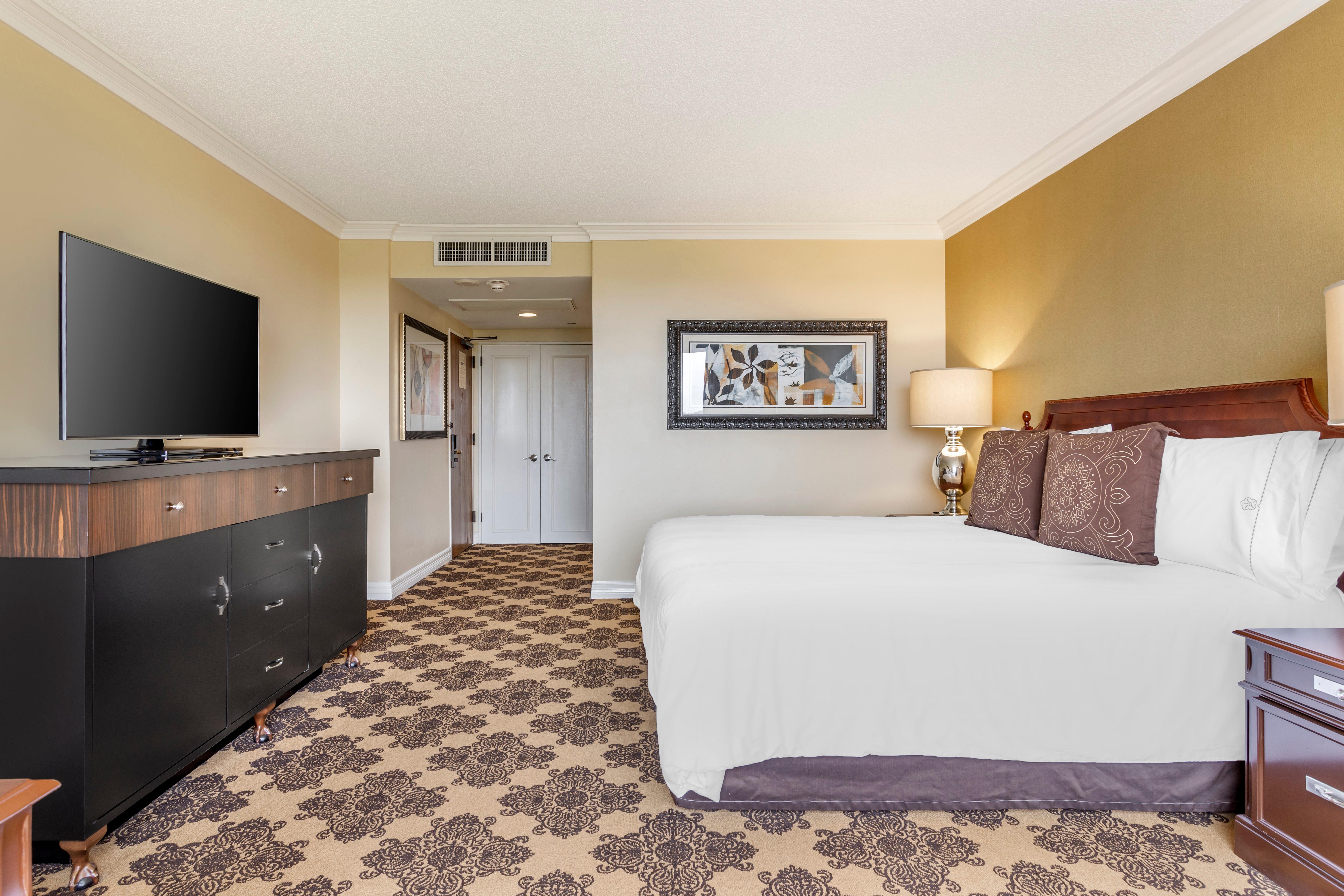 Premier, King Bed