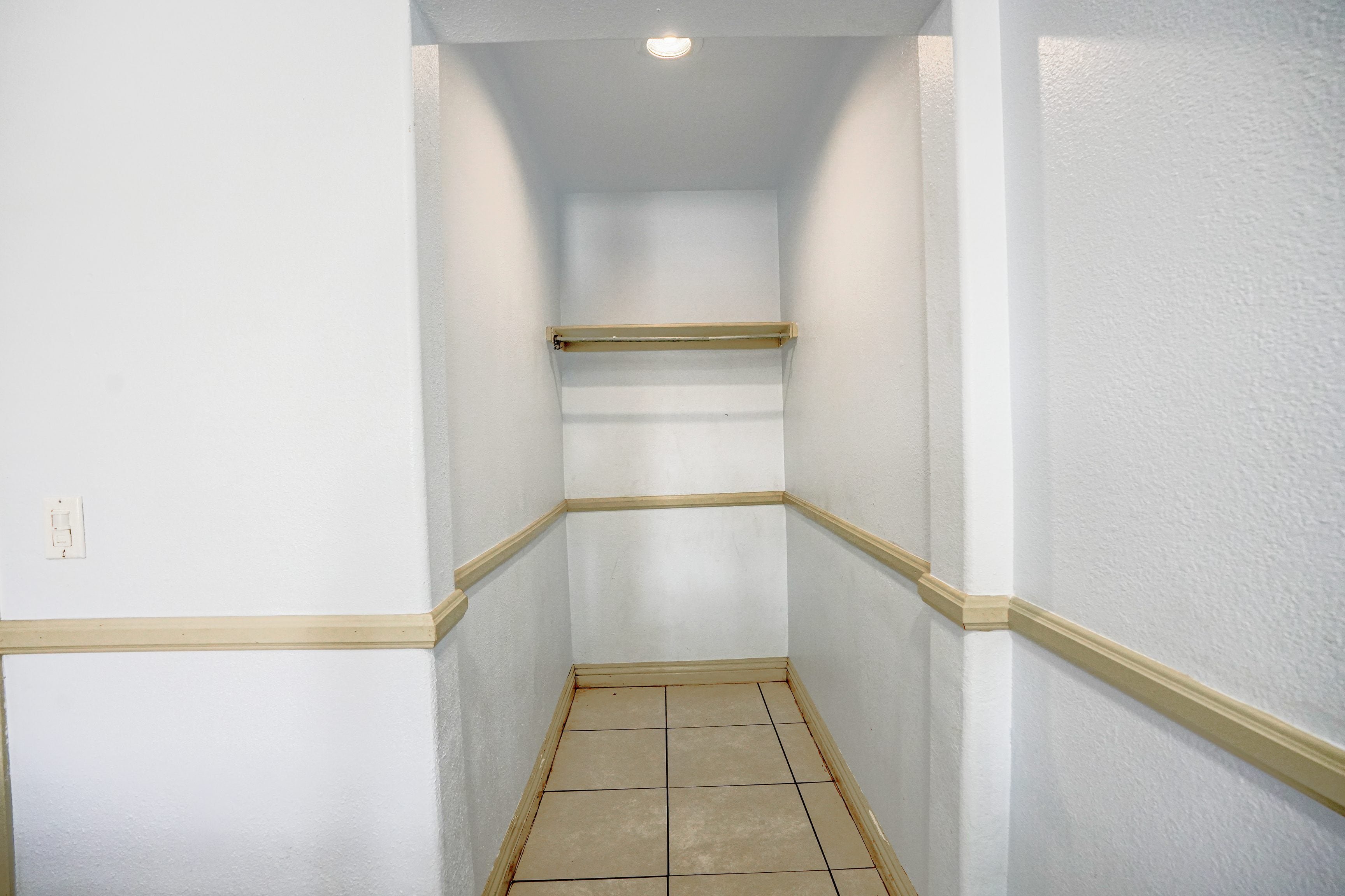 OYO Day And Night Inn 10/27