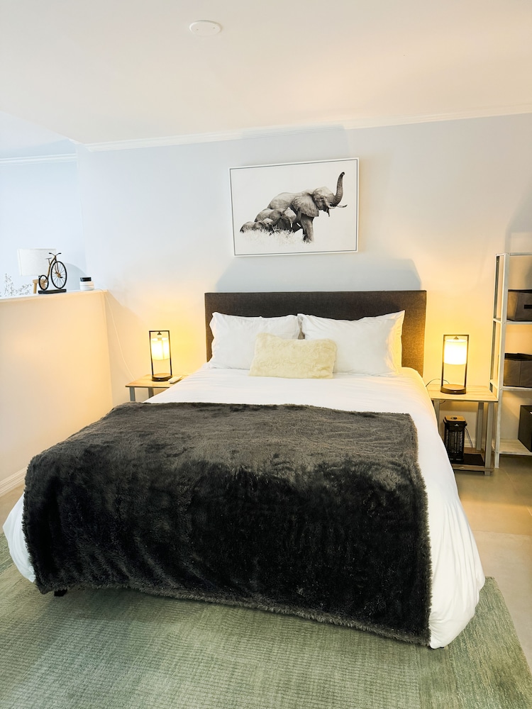 1 BEDROOM, DESIGN, STUDIO, SUITE