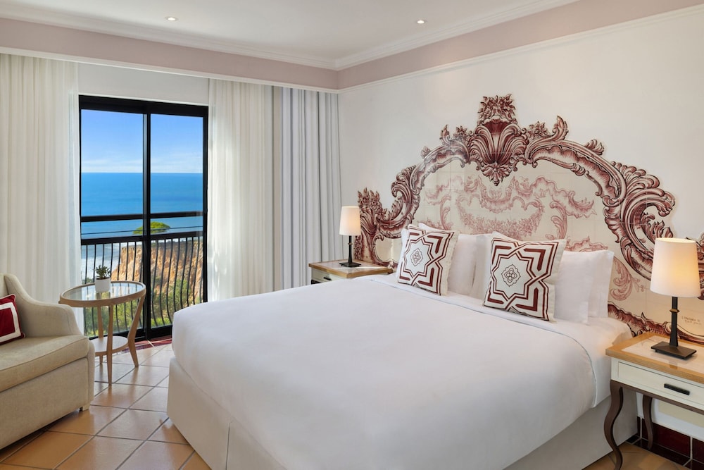 Suite, Queen Bed, Ocean View, Balcony