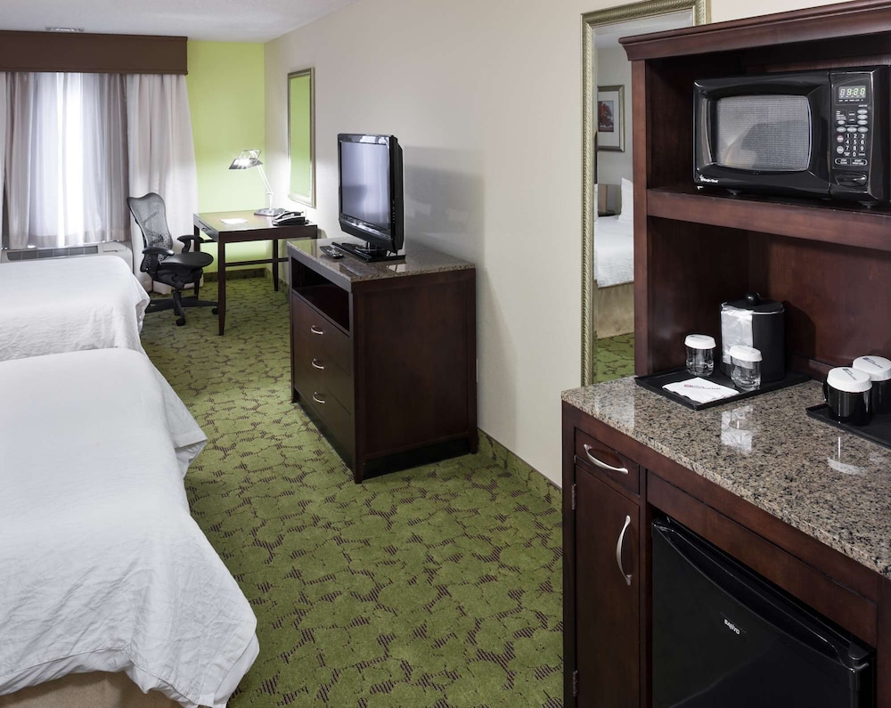 Hilton Garden Inn Merrillville 21/61