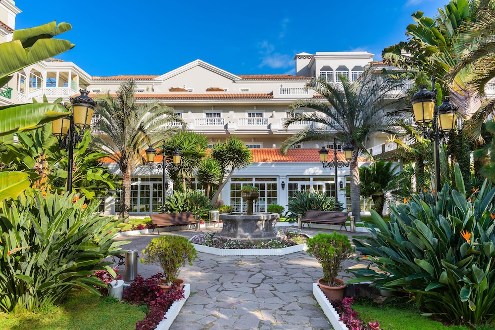 Hotel Riu Garoe 67/67