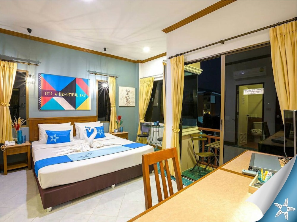 Sea Front Home 15/70