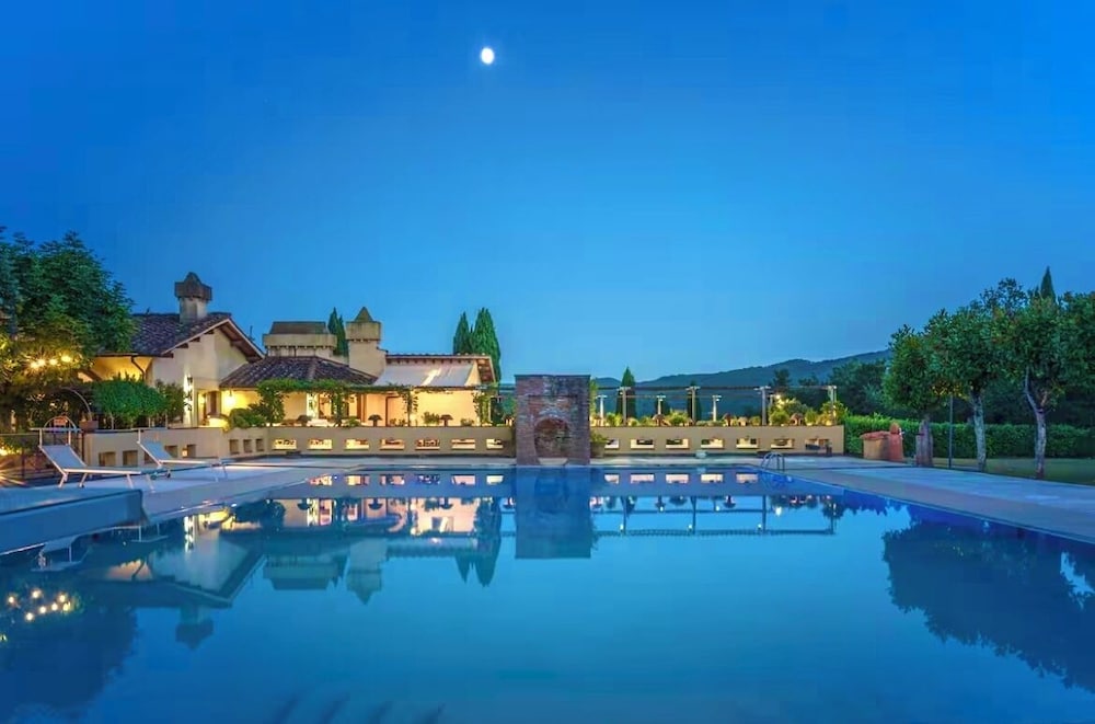 Villa Gaudia 3/50