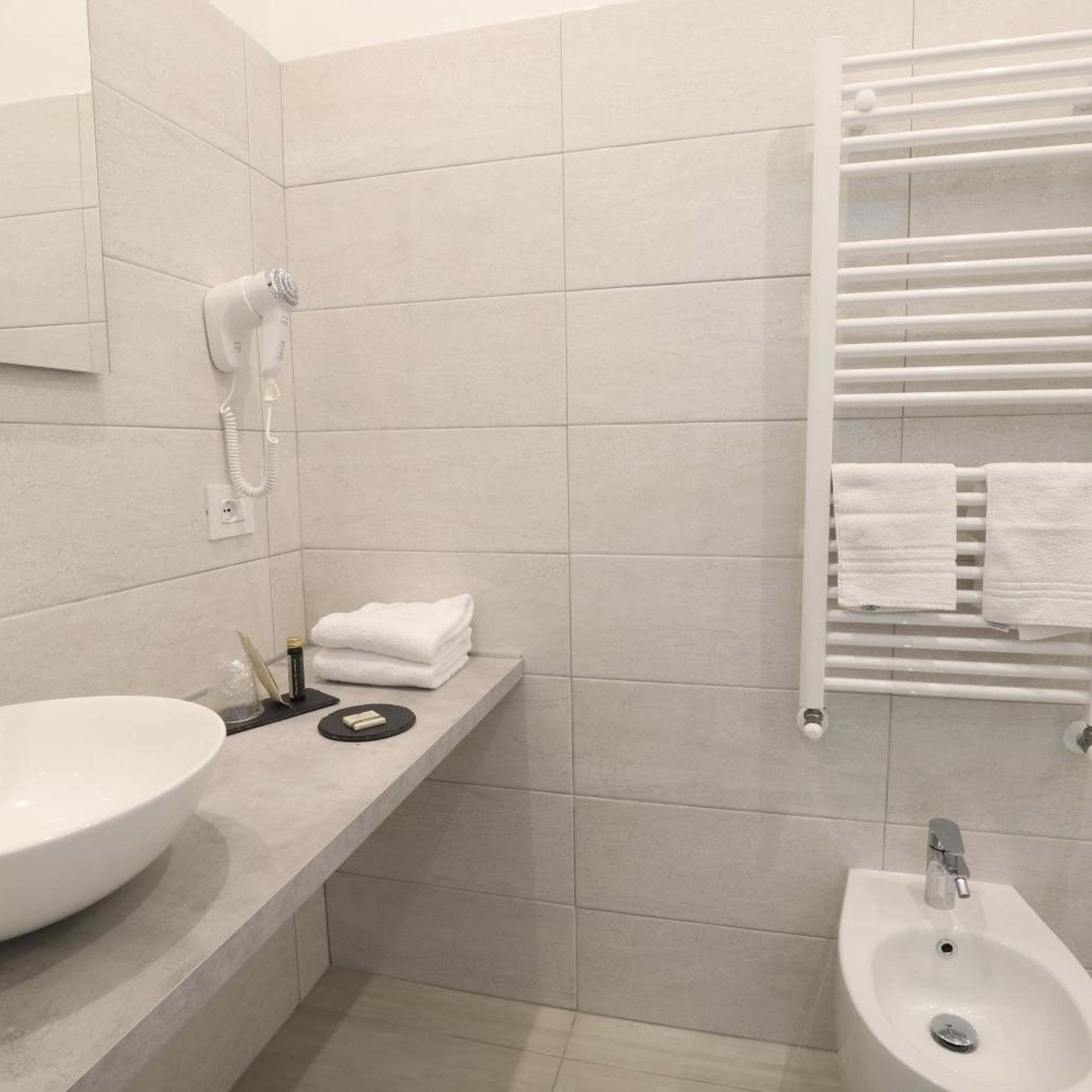 Cadorna Luxury Hotel 23/27