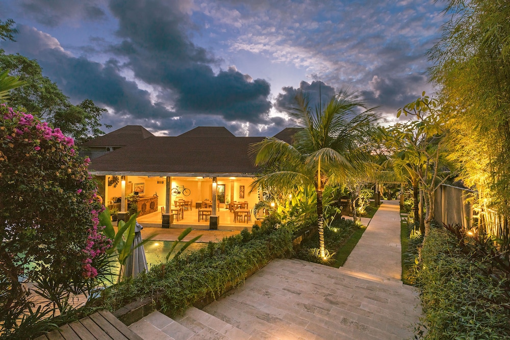 La Berceuse Resort and Villa Nusa Dua by Taritiya Collection 43/50