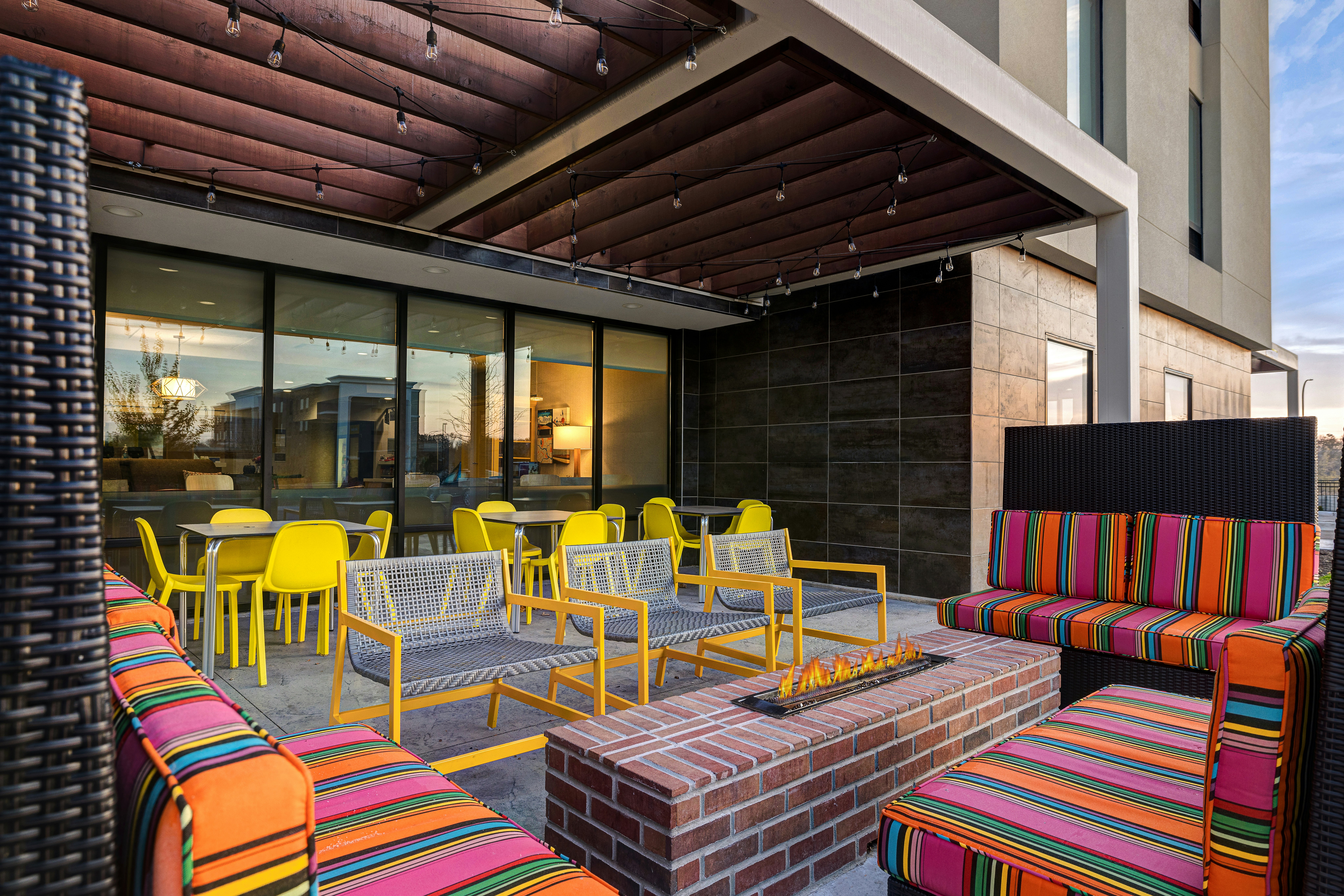 Home2 Suites By Hilton Dekalb 29/56