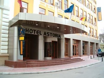 Astoria Hotel 2/50