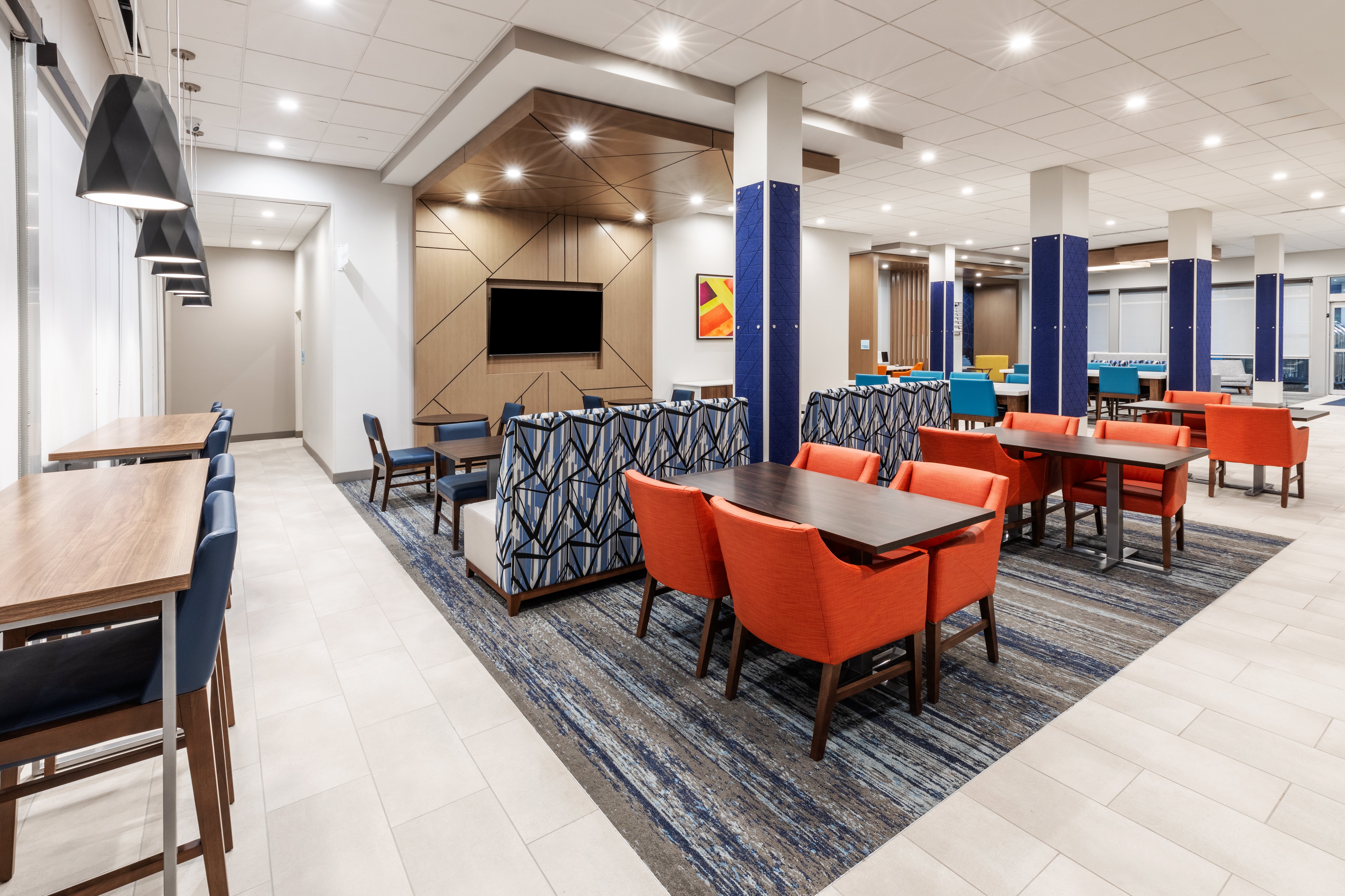 Holiday Inn Express & Suites SENATOBIA I-55 50/54